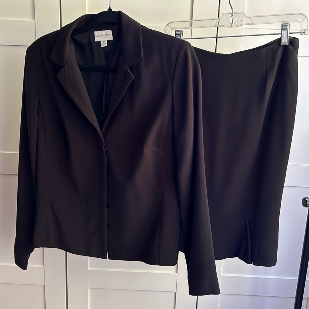 Liz Claiborne skirt & jacket set